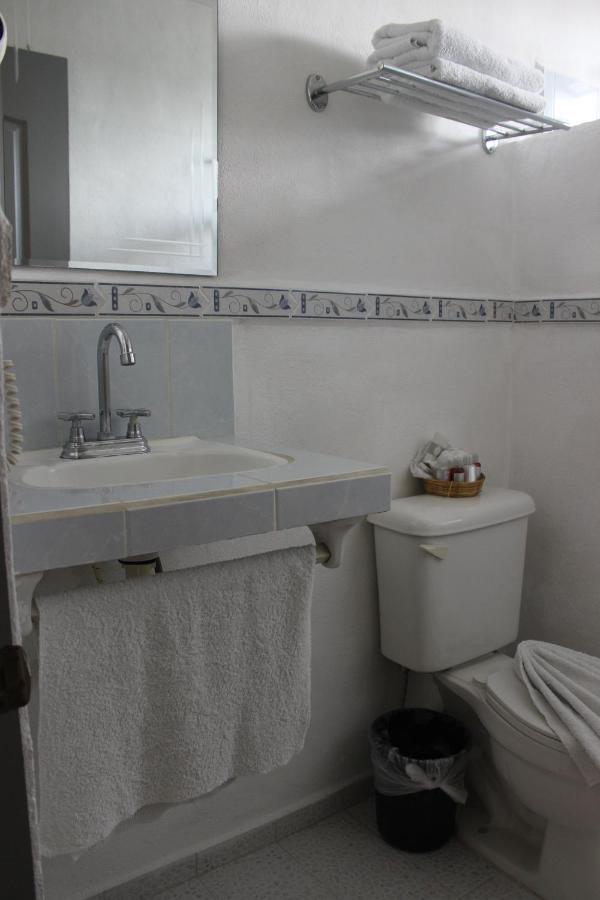 Casa Akbal B&B (Adults Only) Мерида Экстерьер фото